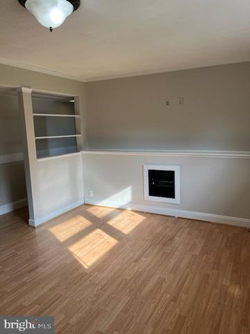 10310 MEADOWVIEW DR, Fredericksburg, VA 22408