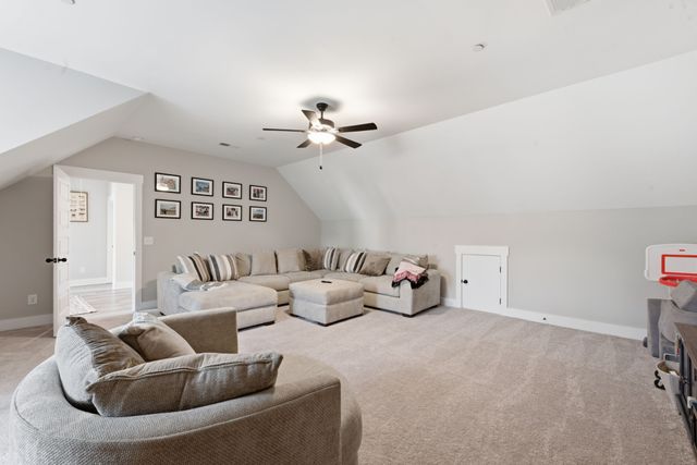 186 Daniel St, Pleasant View, TN 37146