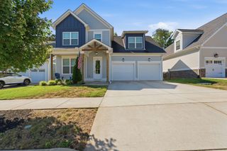 186 Daniel St, Pleasant View, TN 37146