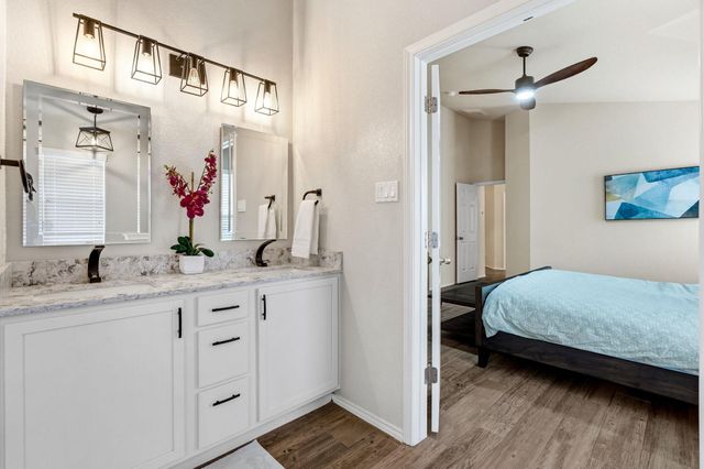 11528 Running Brush LN, Austin, TX 78717