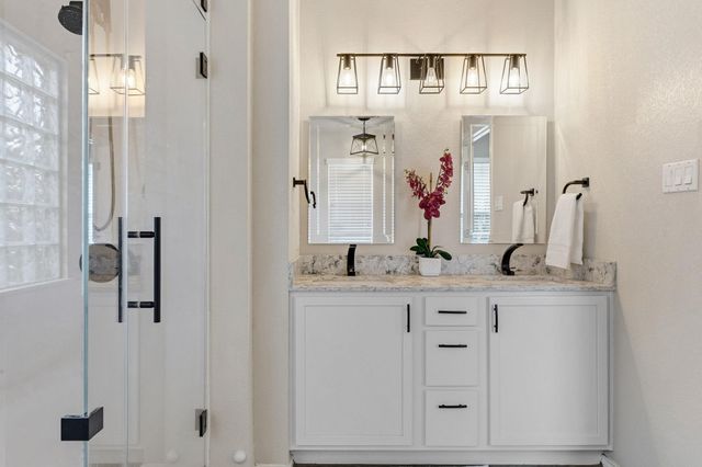 11528 Running Brush LN, Austin, TX 78717