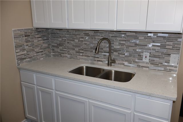 3306 Elgin St, Corpus Christi, TX 78405