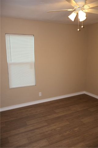 3306 Elgin St, Corpus Christi, TX 78405