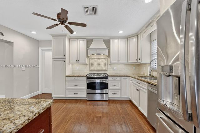 661 NW 66th Ave, Plantation, FL 33317