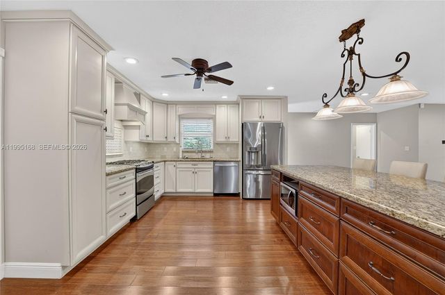 661 NW 66th Ave, Plantation, FL 33317