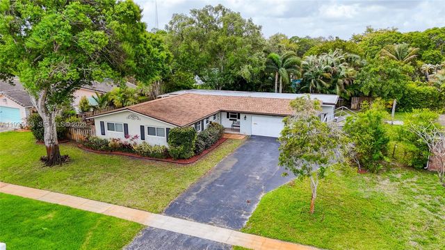 661 NW 66th Ave, Plantation, FL 33317