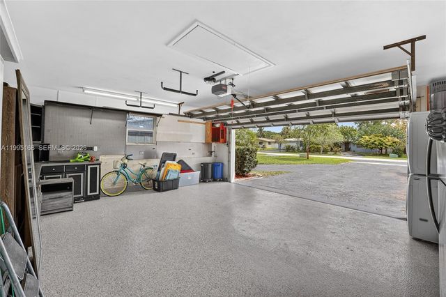 661 NW 66th Ave, Plantation, FL 33317