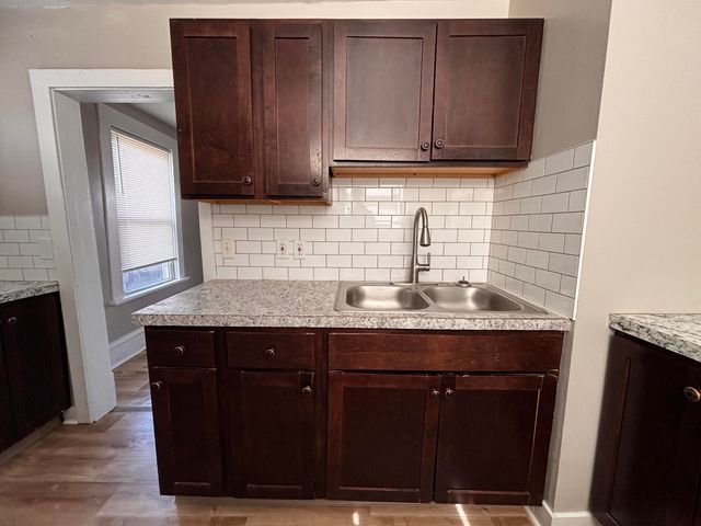 908-910 Temple Street SE, Grand Rapids, MI 49507