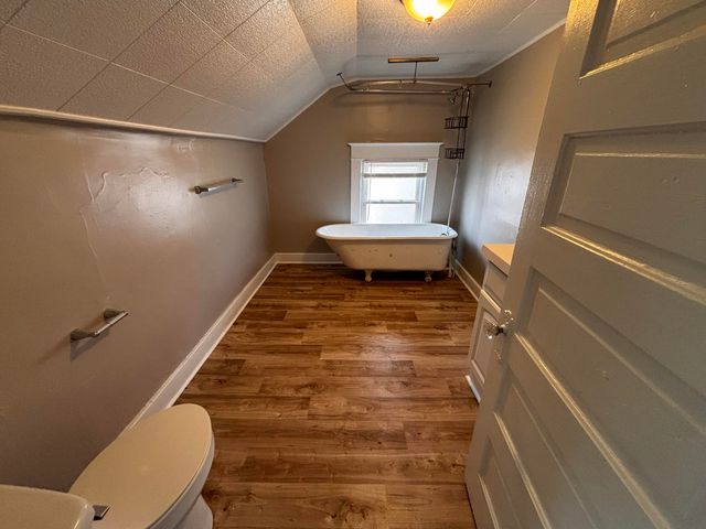 908-910 Temple Street SE, Grand Rapids, MI 49507