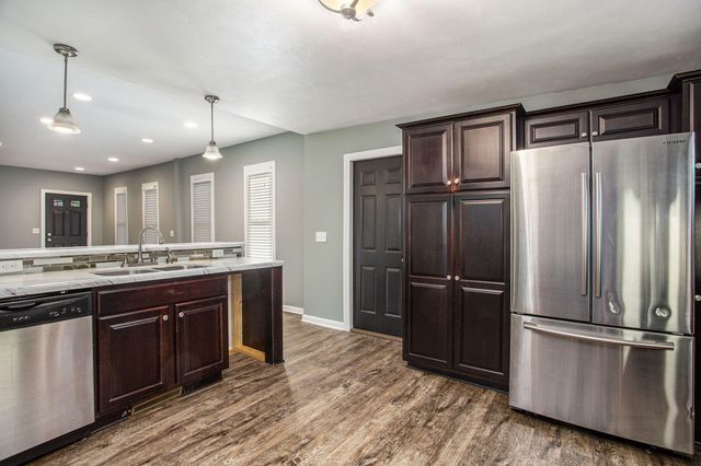 908-910 Temple Street SE, Grand Rapids, MI 49507