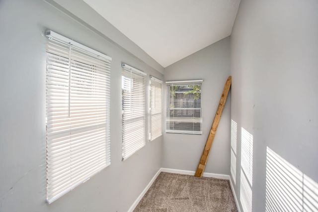 908-910 Temple Street SE, Grand Rapids, MI 49507