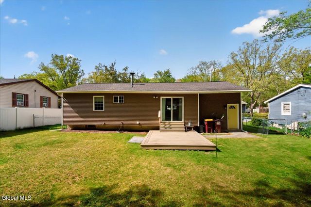 65 Curt Boulevard, Saratoga Springs, NY 12866