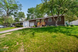 65 Curt Boulevard, Saratoga Springs, NY 12866