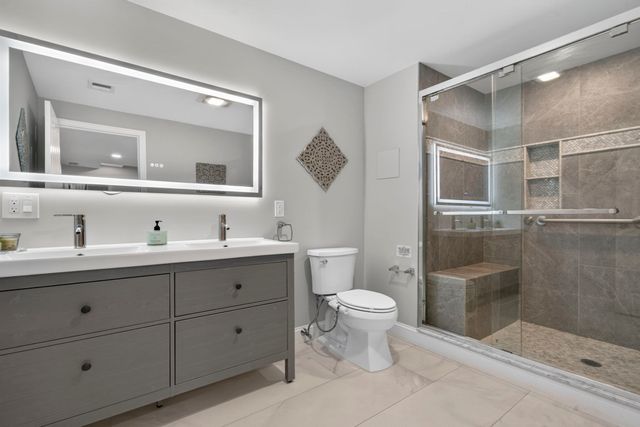 8 Sterling Ct., Northborough, MA 01532