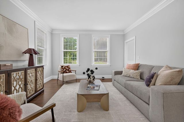 8 Sterling Ct., Northborough, MA 01532