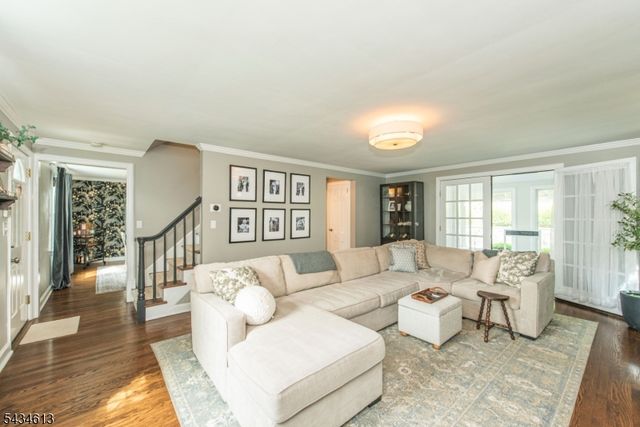 34 Coolidge Ave, West Caldwell Twp., NJ 07006
