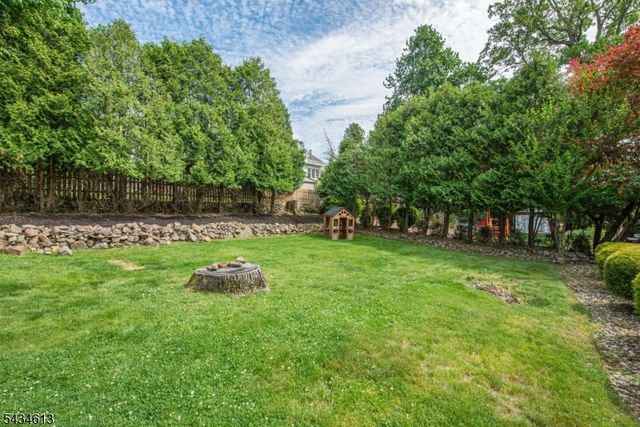34 Coolidge Ave, West Caldwell Twp., NJ 07006