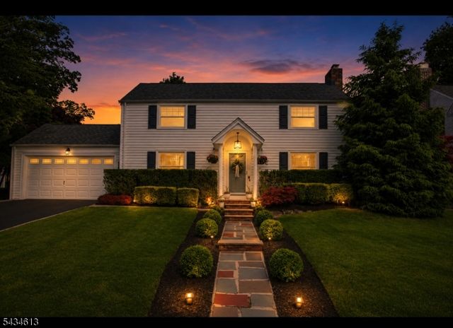 34 Coolidge Ave, West Caldwell Twp., NJ 07006
