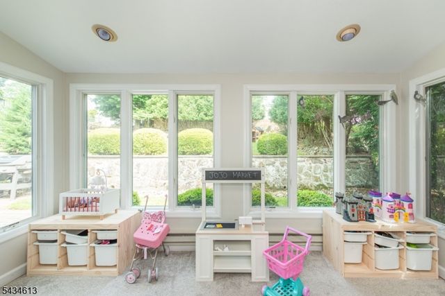 34 Coolidge Ave, West Caldwell Twp., NJ 07006