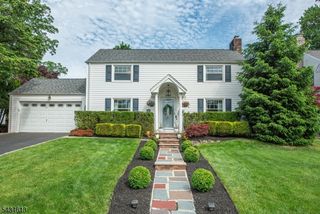 34 Coolidge Ave, West Caldwell Twp., NJ 07006