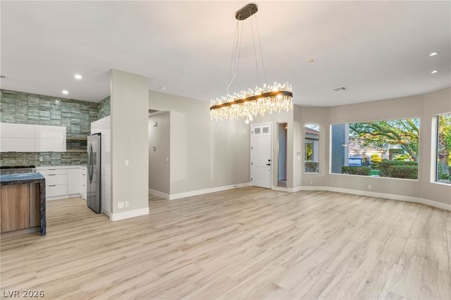 1605 Shadow Rock Drive, Las Vegas, NV 89117
