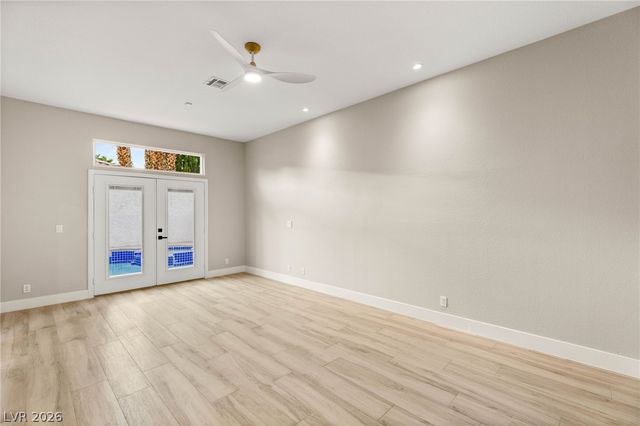 1605 Shadow Rock Drive, Las Vegas, NV 89117