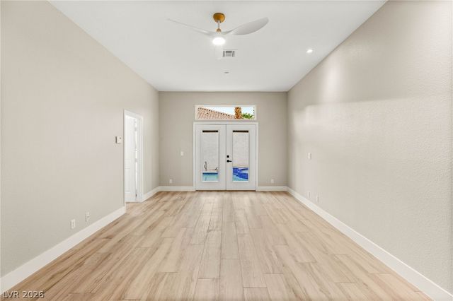 1605 Shadow Rock Drive, Las Vegas, NV 89117