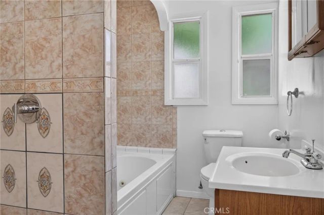 342 N Mesa, San Pedro, CA 90731