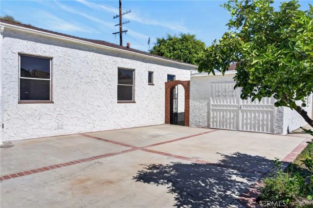342 N Mesa, San Pedro, CA 90731