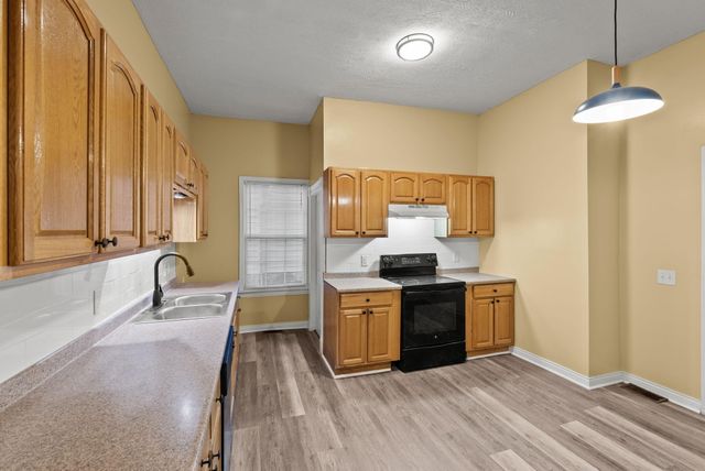 216 N 2nd Street, Danville, KY 40422