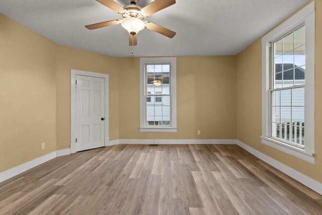 216 N 2nd Street, Danville, KY 40422