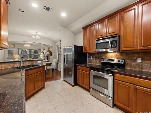11935 Cheney Glen, San Antonio, TX 78254