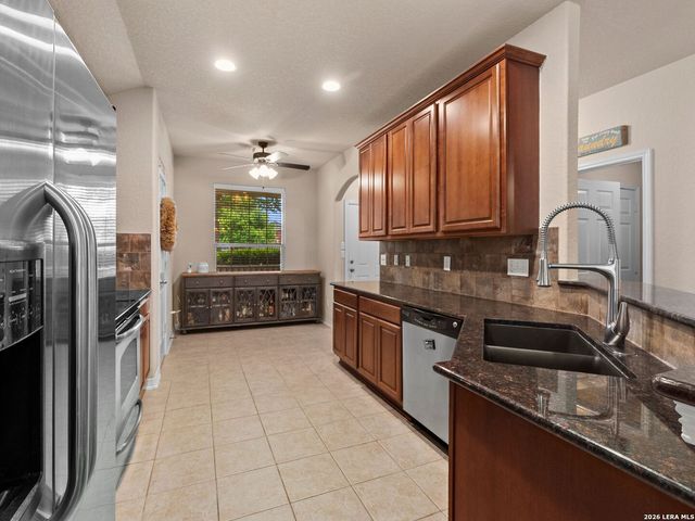 11935 Cheney Glen, San Antonio, TX 78254