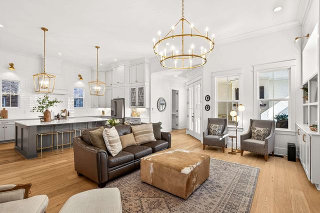 1232 Luckett Rd, Nashville, TN 37221