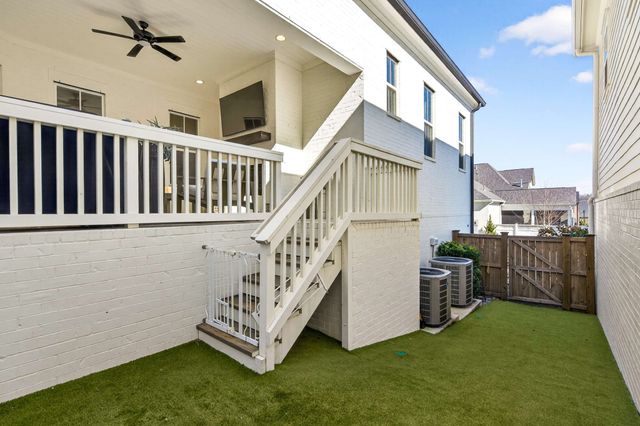 1232 Luckett Rd, Nashville, TN 37221