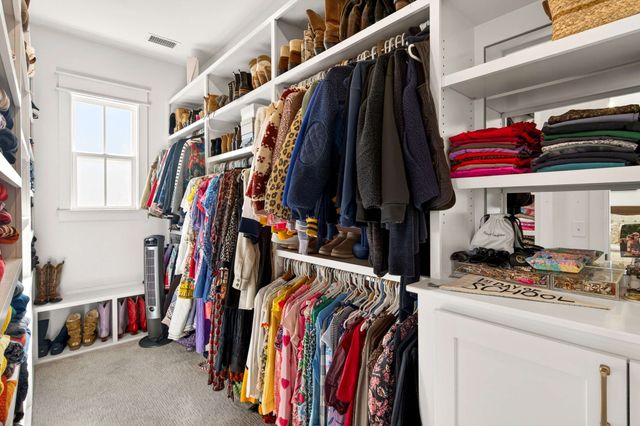 1232 Luckett Rd, Nashville, TN 37221