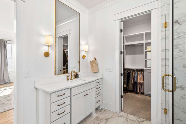 1232 Luckett Rd, Nashville, TN 37221