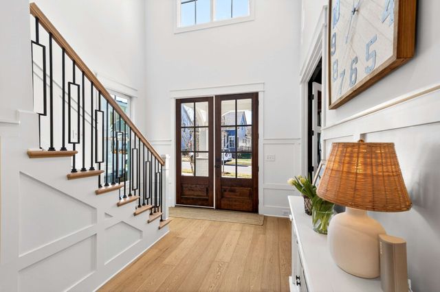 1232 Luckett Rd, Nashville, TN 37221