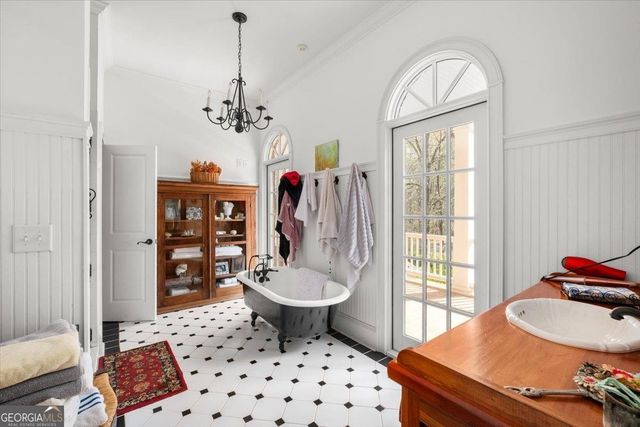 198 Jennings Lane, Macon, GA 31210