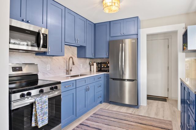 800 N St Joseph Street, Suttons Bay Twp, MI 49682