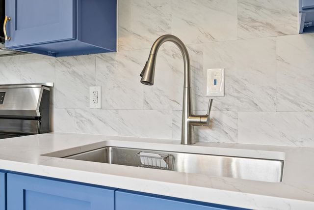 800 N St Joseph Street, Suttons Bay Twp, MI 49682