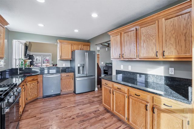 5440 Schweiker Drive, Pleasant Hill, IA 50327