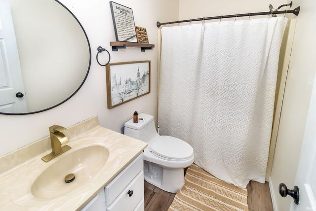 12901 Kenai Drive, Evansville, IN 47725