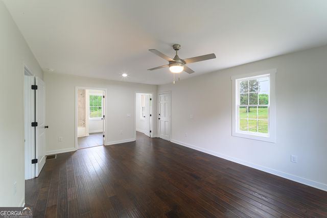 418 Lamb Road, Moreland, GA 30259