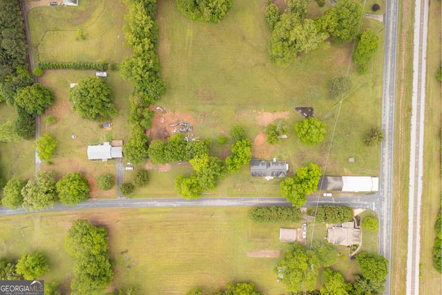 418 Lamb Road, Moreland, GA 30259