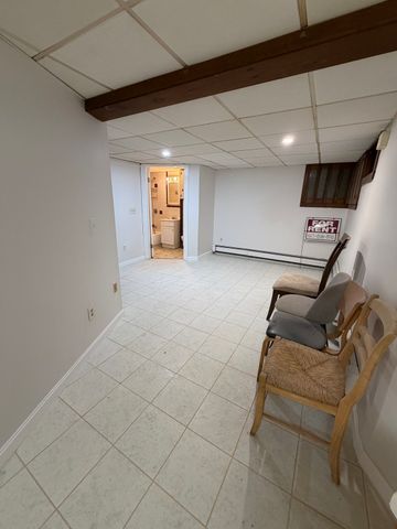 251 Newport Ave, Quincy, MA 02170
