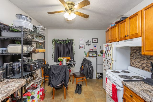 251 Newport Ave, Quincy, MA 02170