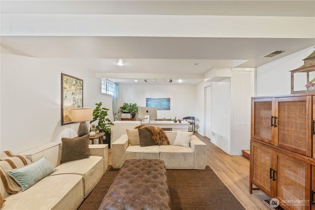 318 W Marcy Avenue, Montesano, WA 98563