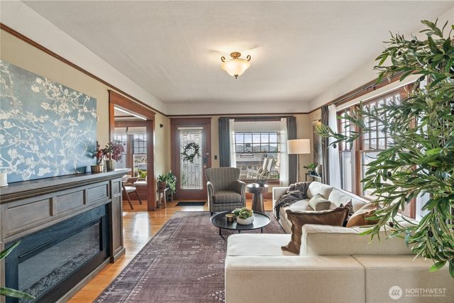 318 W Marcy Avenue, Montesano, WA 98563