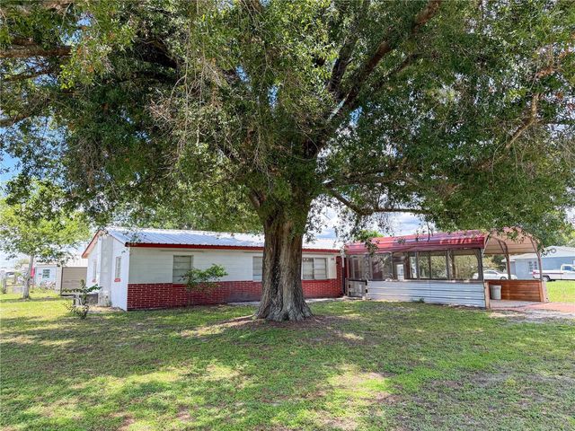 308 CENTRAL AVENUE, Frostproof, FL 33843